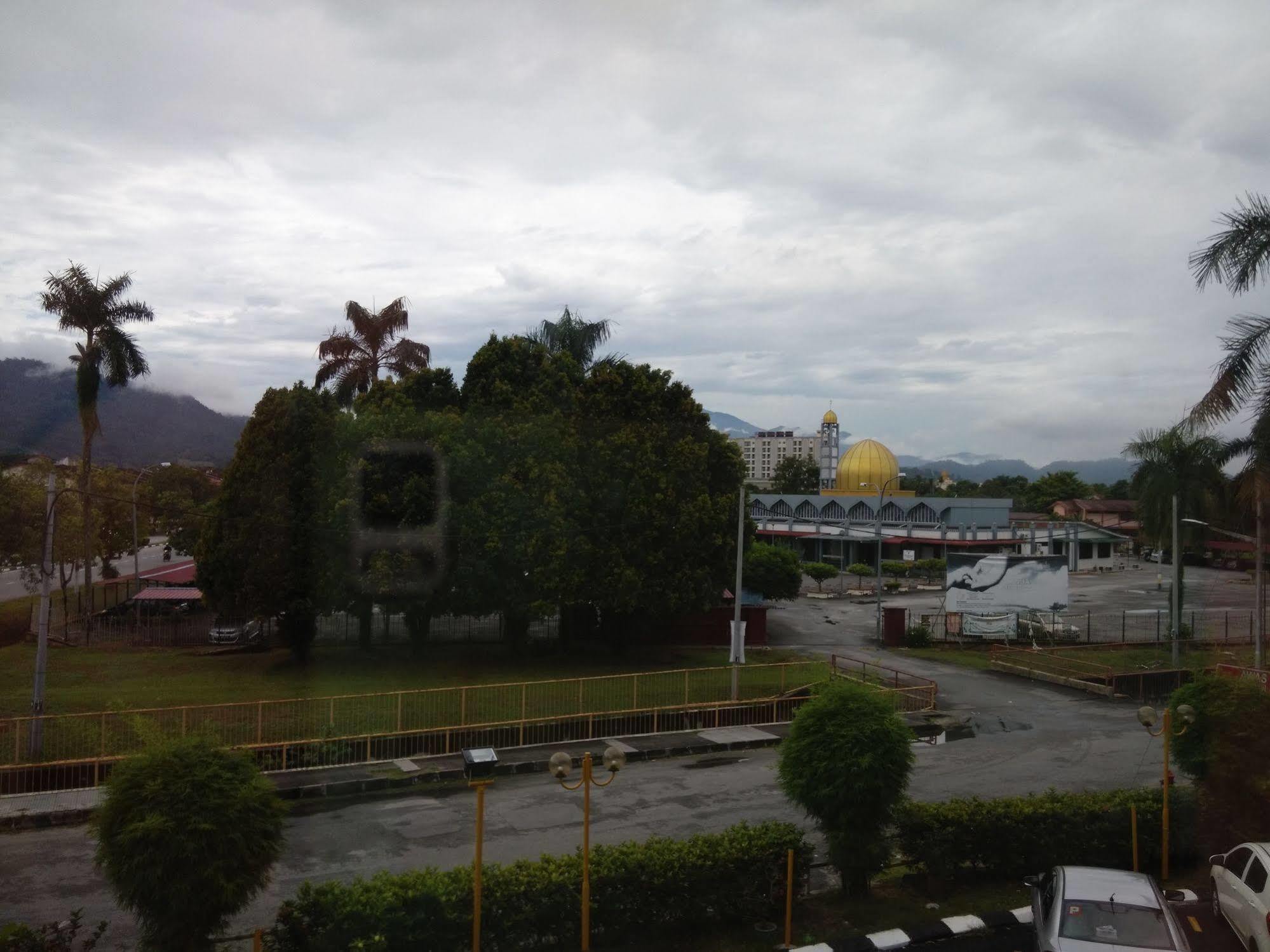 Legend Inn Taiping Esterno foto